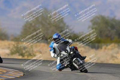 media/Dec-17-2022-SoCal Trackdays (Sat) [[224abd9271]]/Turn 7 Set 2 (1140am)/